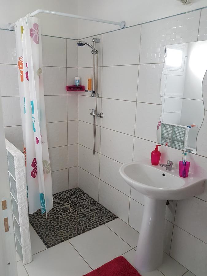 קפסטר-בל-או Les Cottages De Roseau מראה חיצוני תמונה